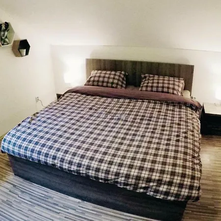 בית נופש Three-bedroom Holiday In Smižany