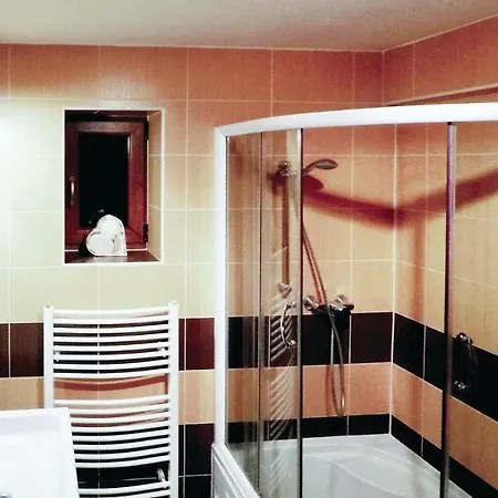 בית נופש Three-bedroom Holiday In